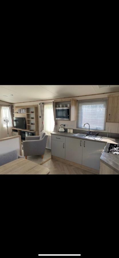 Meadows 3 New Beach Holiday Park Apartment ดิมเชิร์ช ภายนอก รูปภาพ
