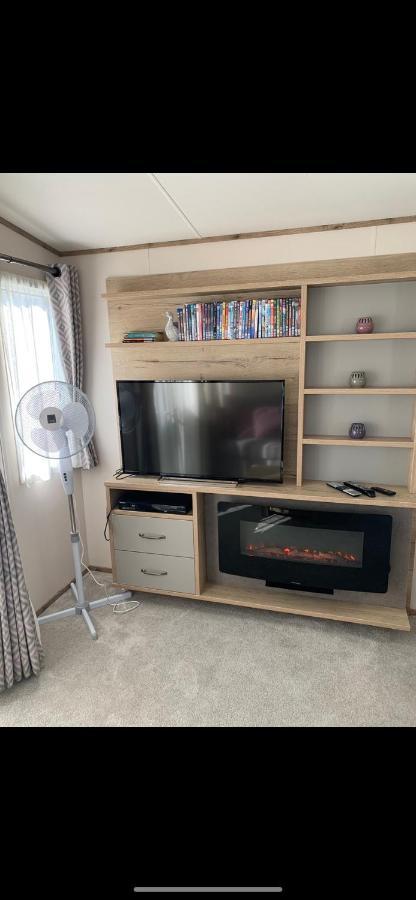Meadows 3 New Beach Holiday Park Apartment ดิมเชิร์ช ภายนอก รูปภาพ